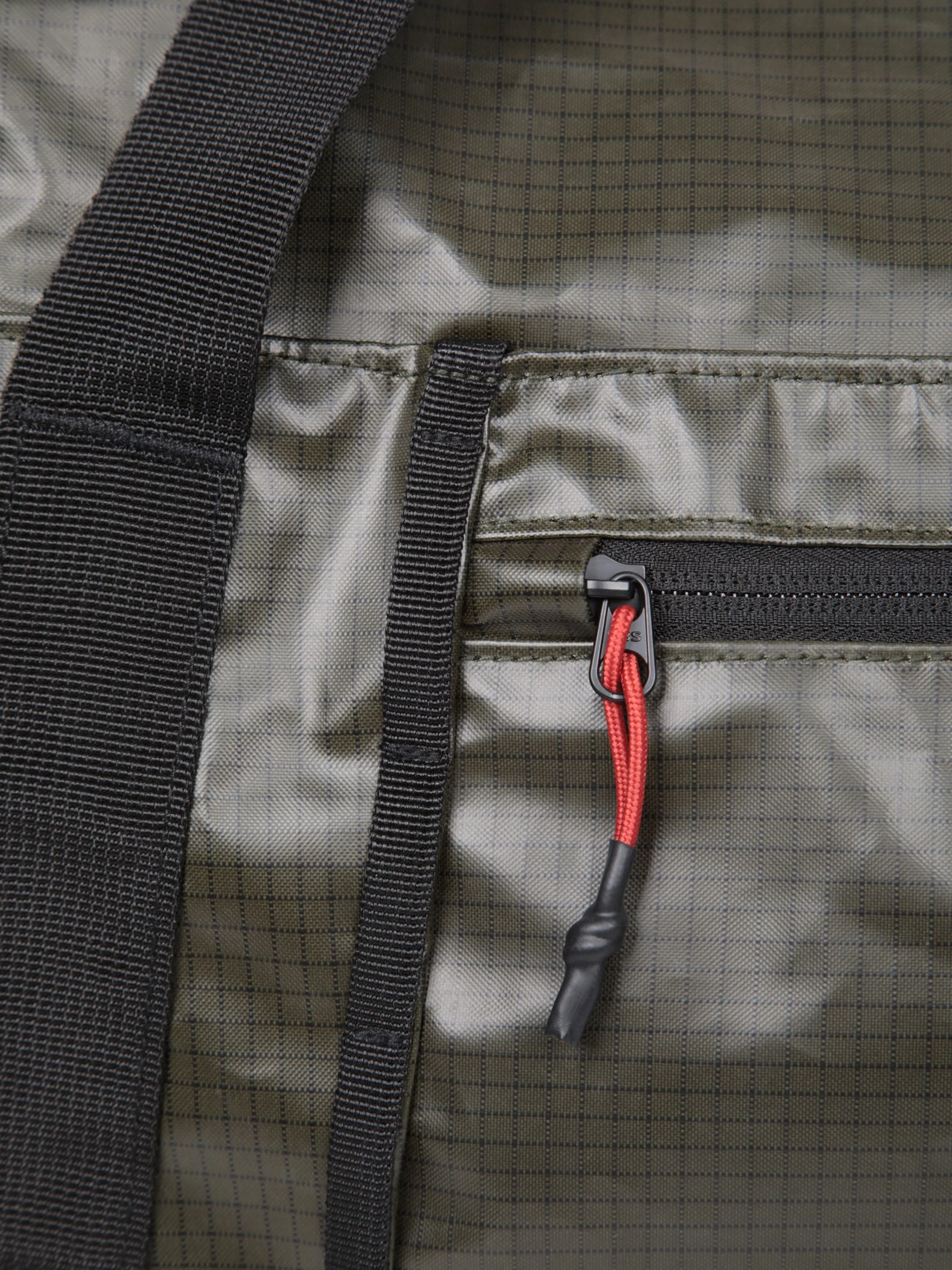 EMS Rove Packable Holdall 85L Bag - Image 9