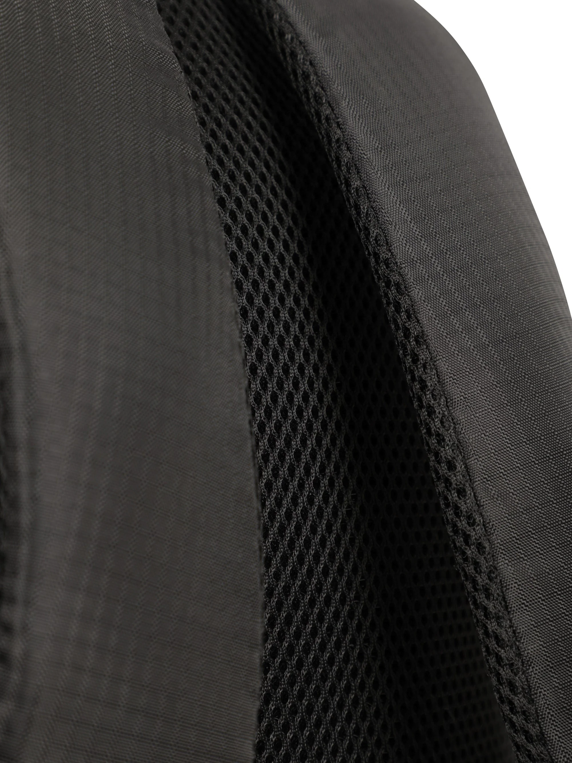EMS Trek 8L Backpack - Image 8