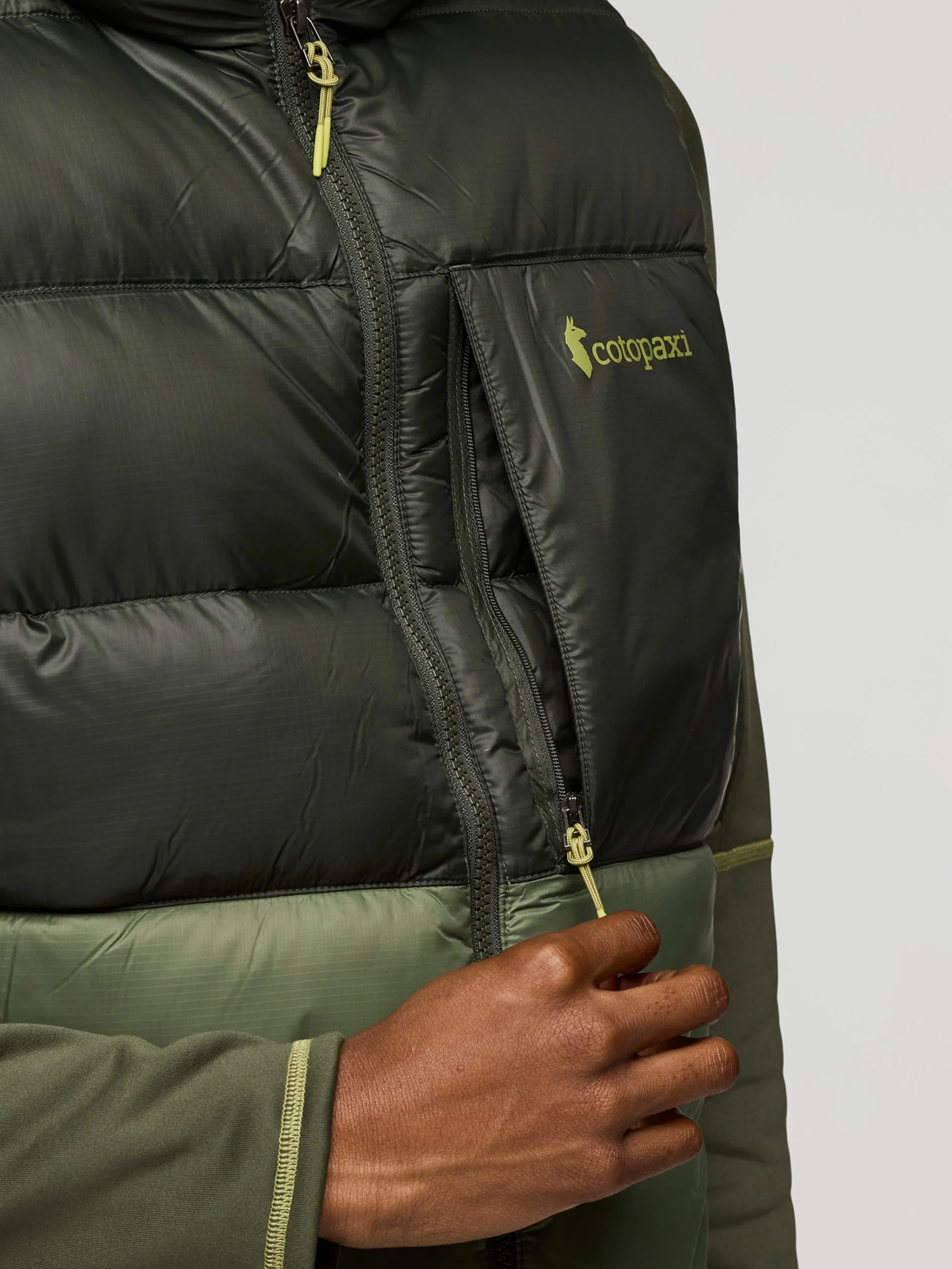 Fuego Mens Down Vest - Image 4