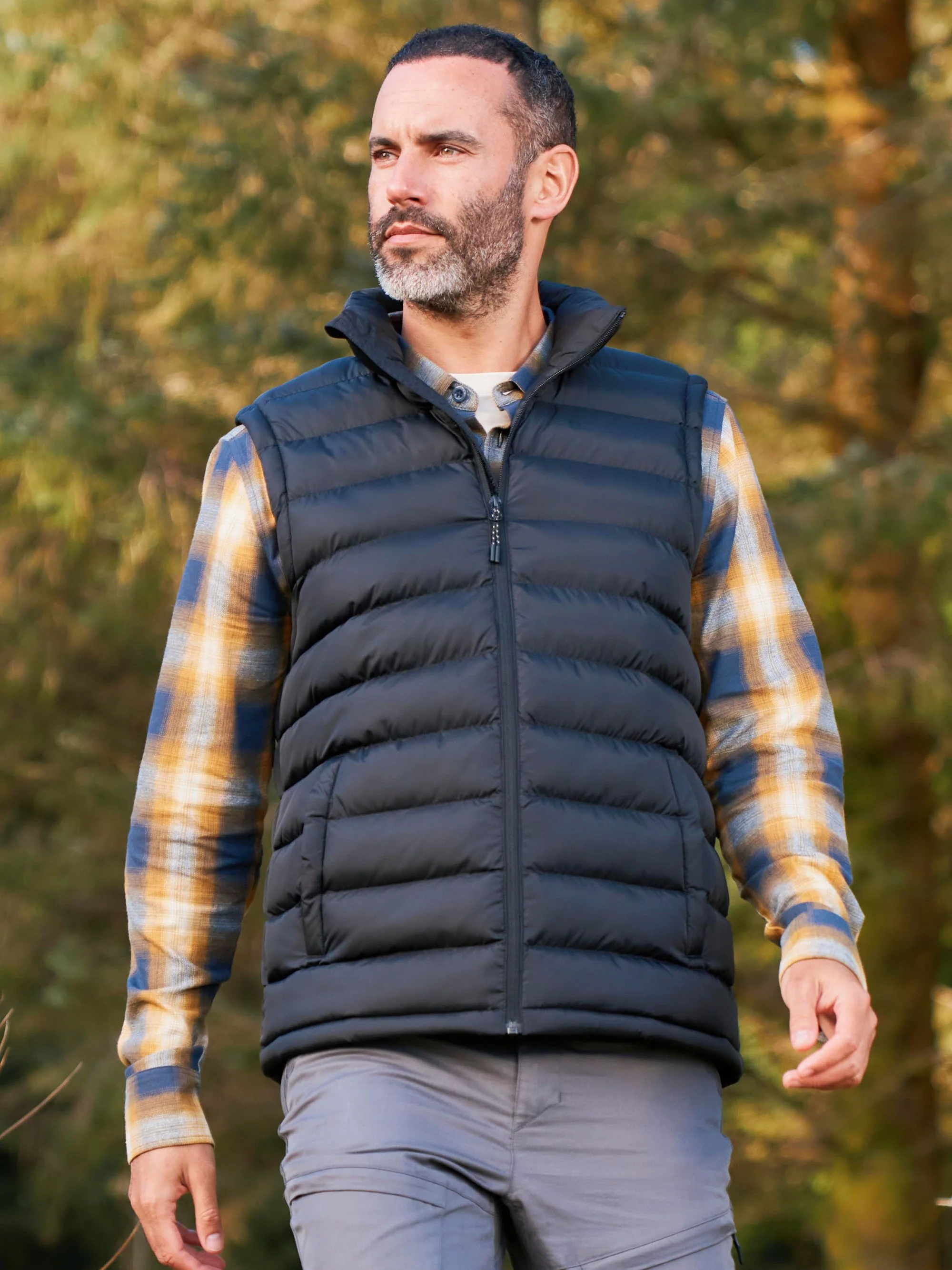 Mountain Warehouse Seasons II Mens Insulated Vest - Image 3