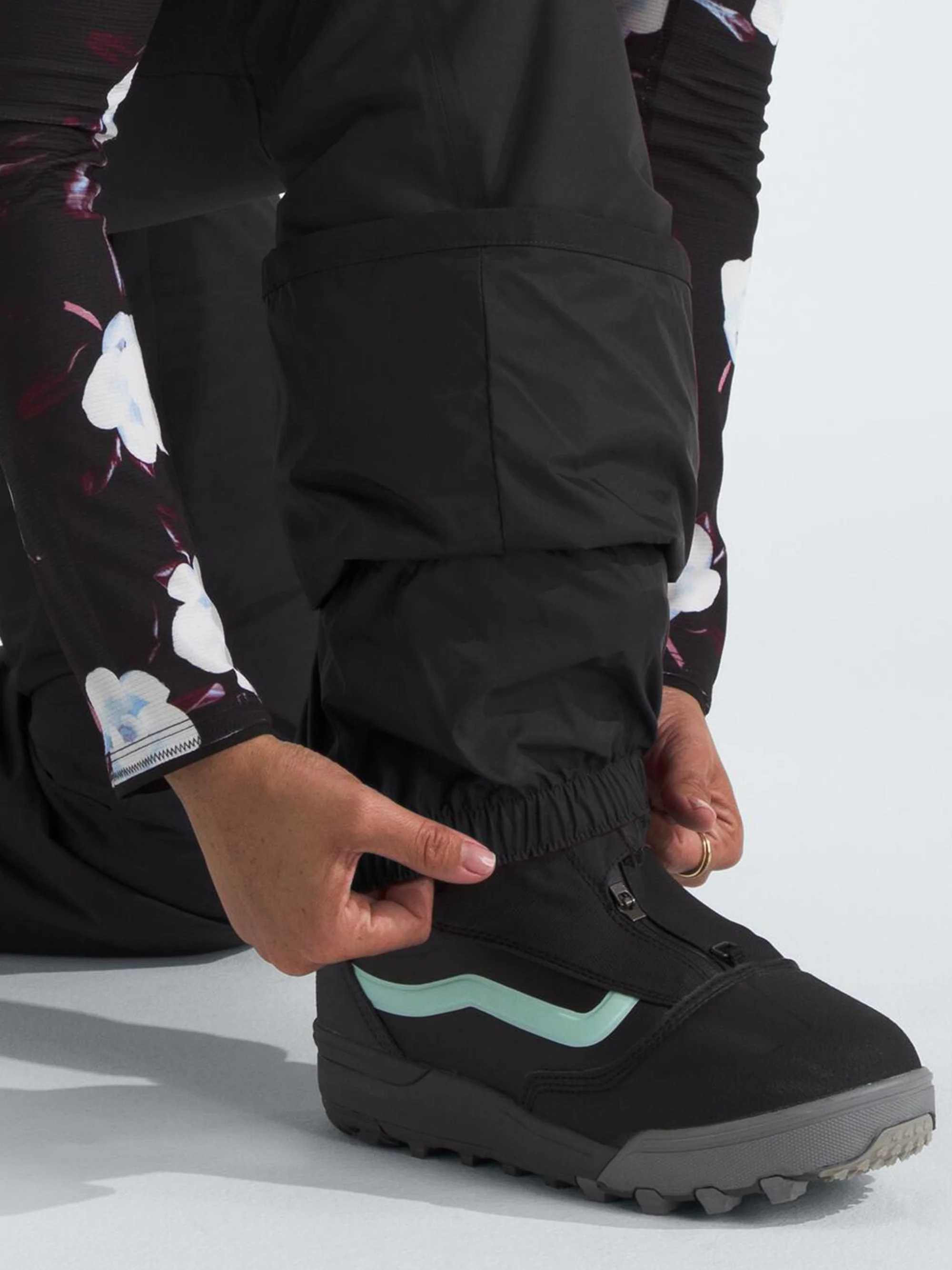 The North Face Womens Freedom Insulated Pants - Image 6