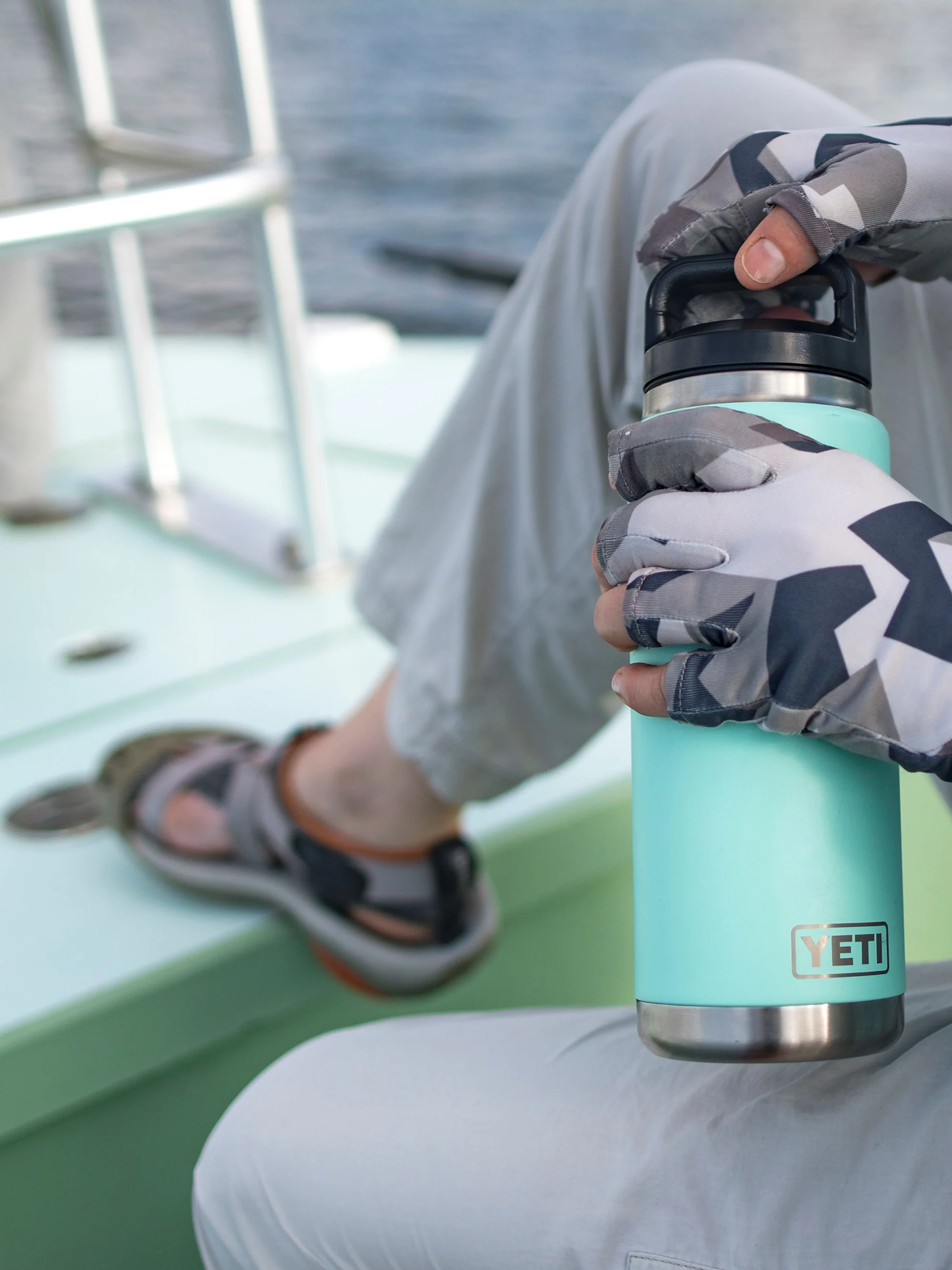 YETI Rambler 26 oz Chug Bottle - Image 14